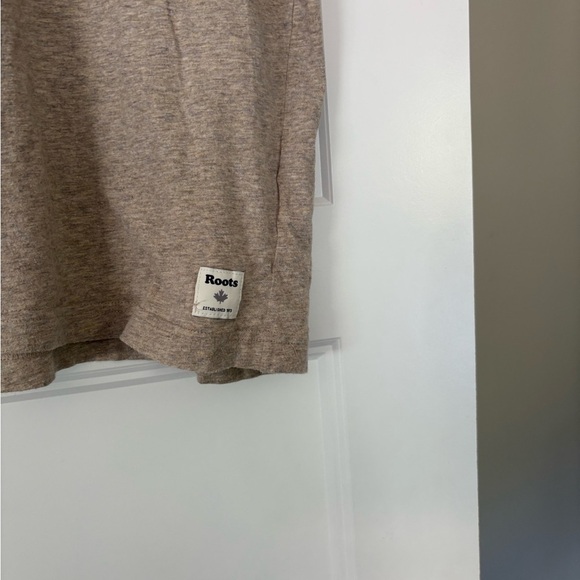 Men’s Large Tan  Roots T-Shirt - Picture 4 of 5